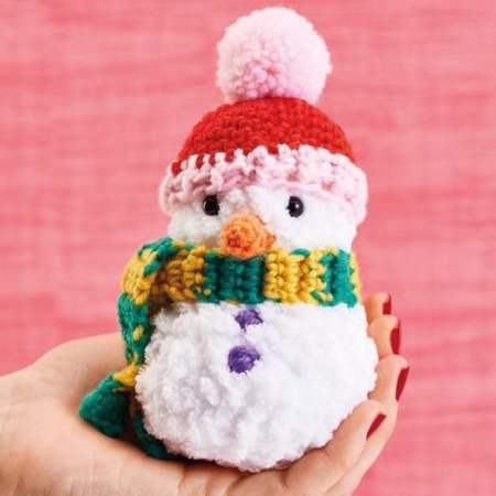 Fluffy Snowman crochet Pattern
