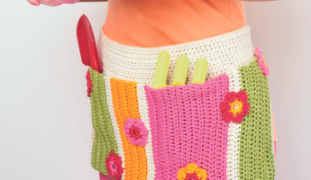Easy Gardener’s Apron Crochet Pattern