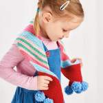 Girl’s Christmas Scarf Knitting Pattern