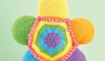 Colourful Hanging Flower Knitting Pattern