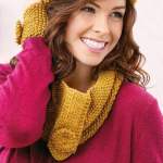 Hat, cowl and wristlets set Knitting Pattern