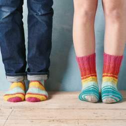 His ‘n’ Hers Socks Knitting Pattern
