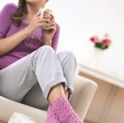 Lacy cabled socks Knitting Pattern