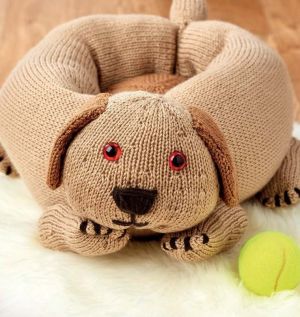 Knitted Dog Bed