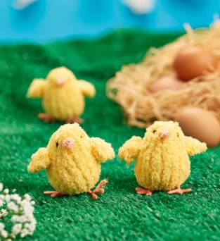 Mini Fluffy Chicks Easter Knitting Pattern Knitting Pattern