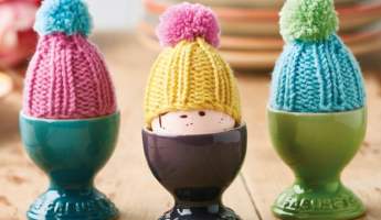 Pom-Pom Egg Cosies Knitting Pattern