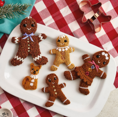 Knitted Gingerbread Family Knitting Pattern
