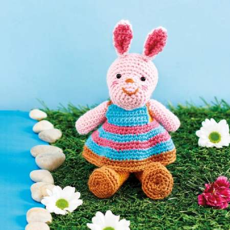 Knitting vs Crochet: Easter Bunnies Knitting Pattern