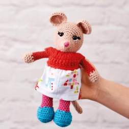 Christmas Mouse Knitting Pattern