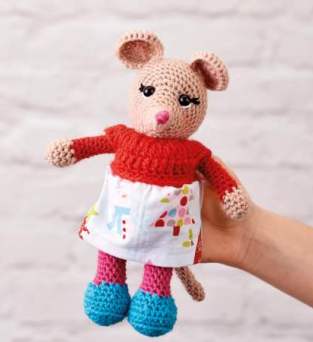 Classic Christmas Mouse Crochet Pattern Knitting Pattern