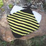 Lily Sugar’n Cream Bee Dishcloth Knitting Pattern