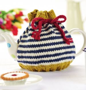 Beginner Stripe With Bow Teacosy