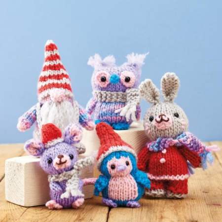 Mini Christmas Characters Knitting Pattern