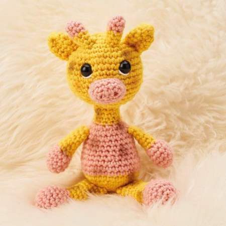 Mini Giraffe crochet Pattern