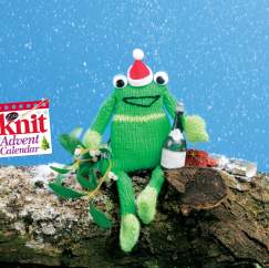 Mistletoad and wine Knitting Pattern