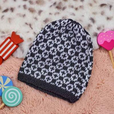 Monochrome Baby Knit-Along: Part Two - Beanie Hat