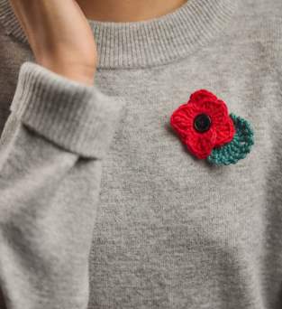 Beginner Remembrance Crochet Brooch Project Knitting Pattern