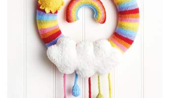Easy Rainbow Wreath Knitting Pattern