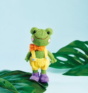 Dress Up Frog Toy Knitting Pattern