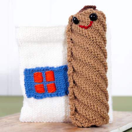 Fun Fast Food Knitalong: Part Two - Gregg the Sausage Roll Knitting Pattern