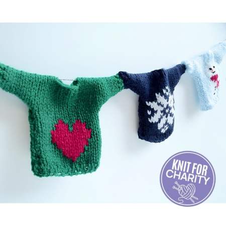 Christmas Jumper Bunting Knitting Pattern | Save the Children Knitting Pattern