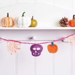 Simple Halloween Bunting Crochet Pattern Crochet Pattern