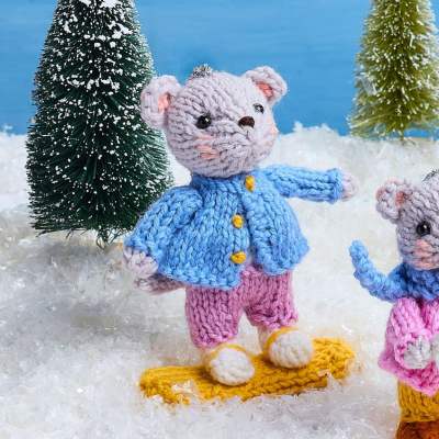 Merry Mice Bauble-along: Part Three - Snowboarding Mouse