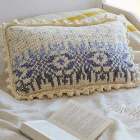 Snowflake Cushion Knitting Pattern