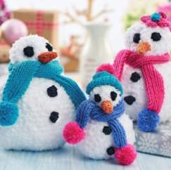 Simple Snowman Family Knitting Pattern
