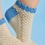 Textured Ankle Socks Knitting Pattern