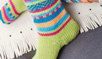 Socks On Two Needles | Beginner Knitting Pattern