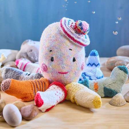 Octopus Toy Knitting Pattern | With Bonus Baby Socks Knitting Pattern