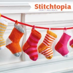 Christmas Stocking Bunting Knitting Pattern
