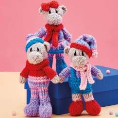 Three Knitted Bears Knitting Pattern