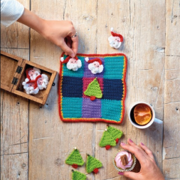 Festive Tic-Tac-Toe Game Crochet Pattern Crochet Pattern