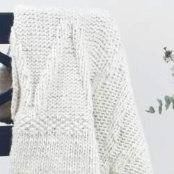 Stitch & Story Bounty Throw Knitalong