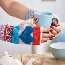 Union Jack Mittens Knitting Pattern