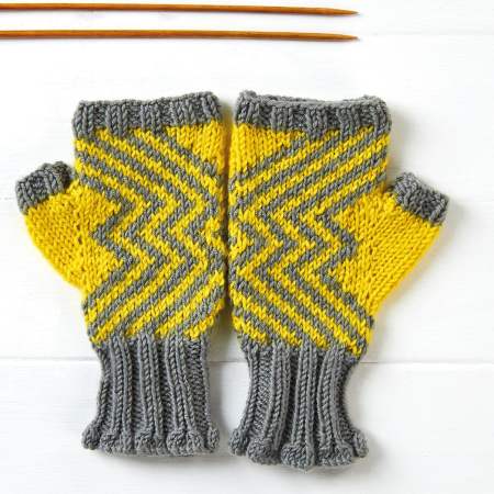 Zigzag Fingerless Mittens Knitting Pattern