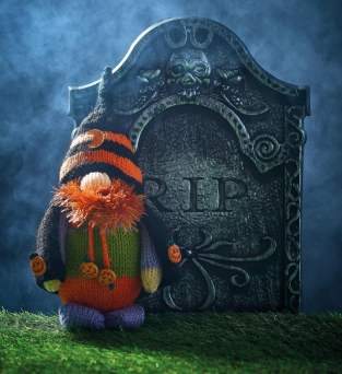 Halloween Gnome (Gonk) Knitting pattern Knitting Pattern
