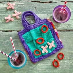 Noughts and Crosses Travel Game Knitting Pattern Knitting Pattern