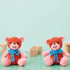 Knitting vs Crochet: Mini Teddy Bears Knitting Pattern