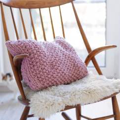 Moss Stitch Cushion Cover Knitting Pattern