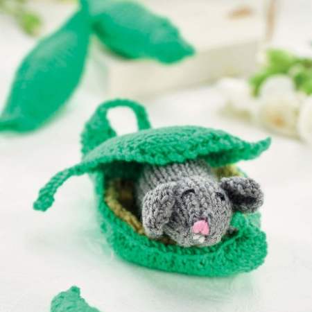 Tiny Toy Mouse Knitting Pattern