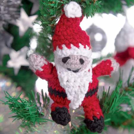 Santa Tree Decoration crochet Pattern