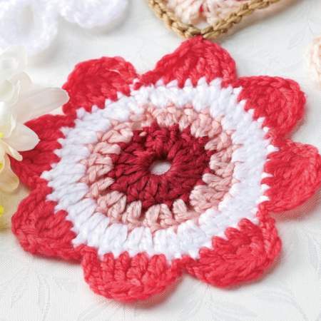 Eye Catching Floral Crochet Table Runner crochet Pattern