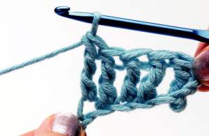 Double treble crochet (dtr) - Step 2