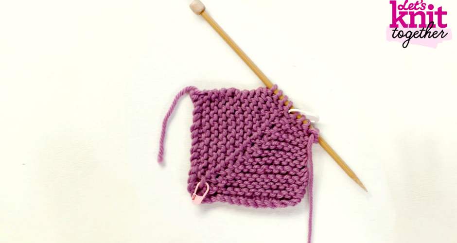 How To Knit a Mitred Square